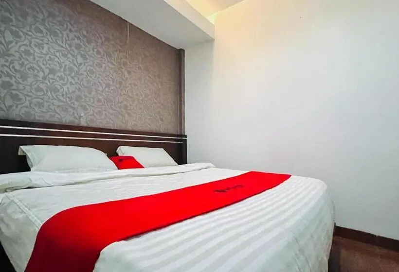 デラックスルーム, Reddoorz @ Best Hotel Jalan Dr. Sutomo Siantar