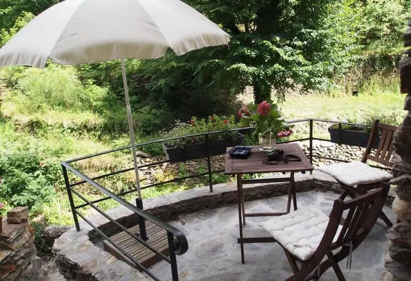 テラス付きスタンダードルーム, La Ferme Du Valdeyron