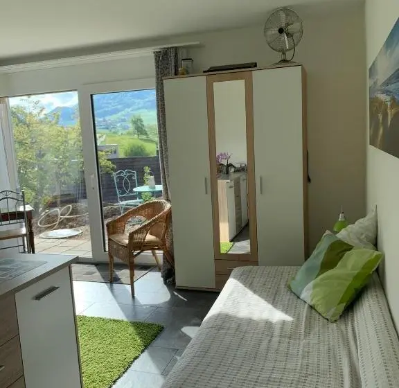 プールビュースタンダードルーム, Chez Svanette B&b Villa Sonnglück
