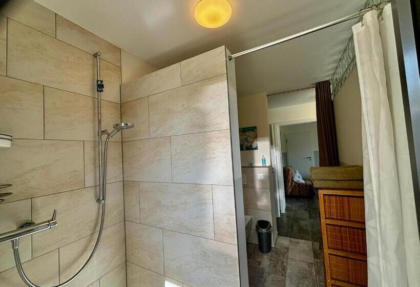 חדר סטנדרט נוף לגינה, Chez Svanette B&b Villa Sonnglück