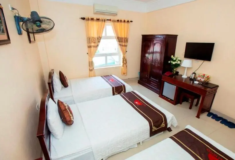 اتاق استاندارد سه نفره, Hoàng Hải 2