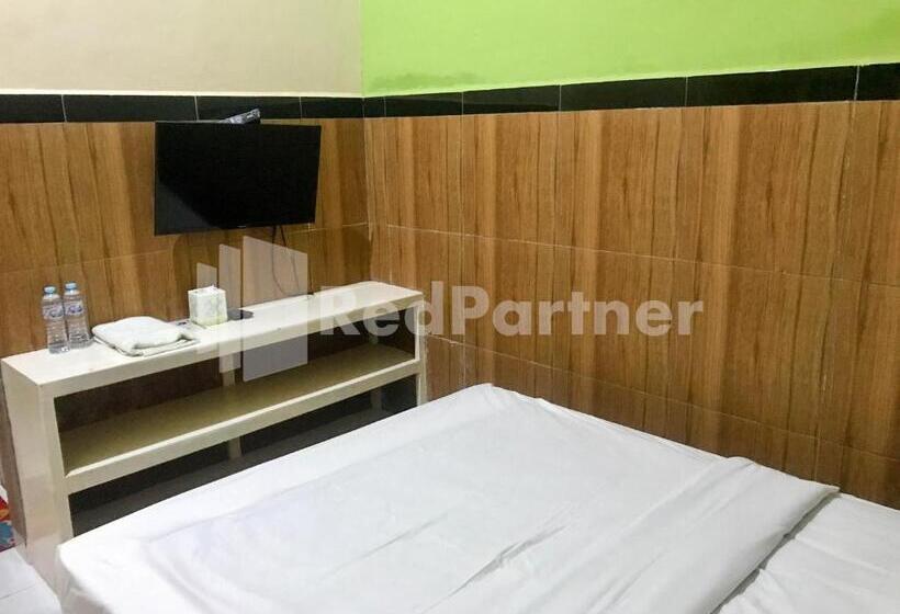 غرفة قياسية, Lh101 Guest House Syariah Near Makam Sunan Bonang Redpartner