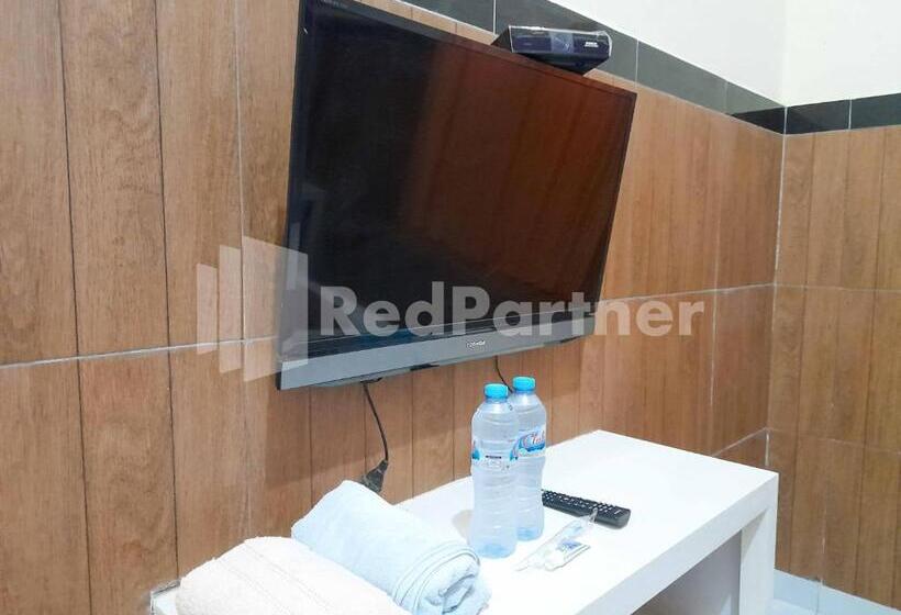 غرفة قياسية, Lh101 Guest House Syariah Near Makam Sunan Bonang Redpartner