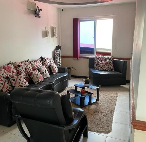 غرفة قياسية, Palma Roja