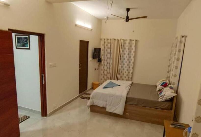 חדר משפחתי, Prs Creek Side Home Stay Villa