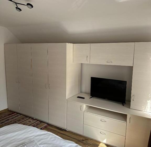 家庭套房, Vila Agata