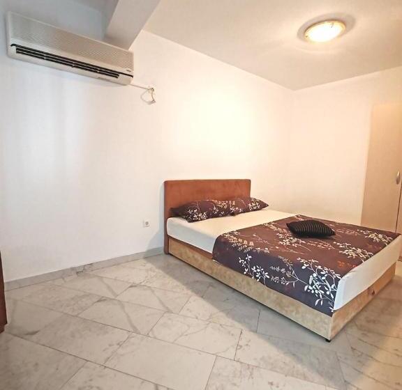 آپارتمان 2 خوابه, Villa Maxima U Blizini Plaže Sa Garažom I Sigurnosnom Kamerom