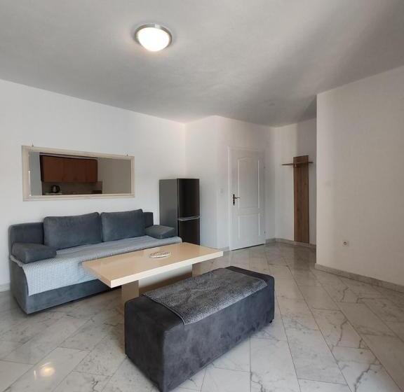 آپارتمان 1 خوابه, Villa Maxima U Blizini Plaže Sa Garažom I Sigurnosnom Kamerom