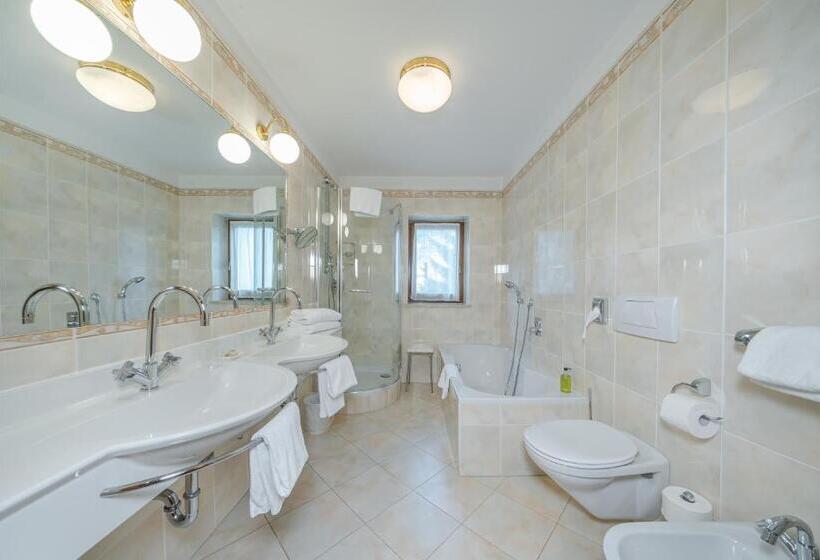 Люкс, Alpin & Vital Hotel La Perla