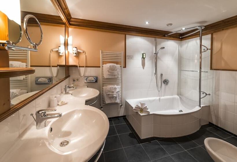 Номер Superior, Alpin & Vital Hotel La Perla
