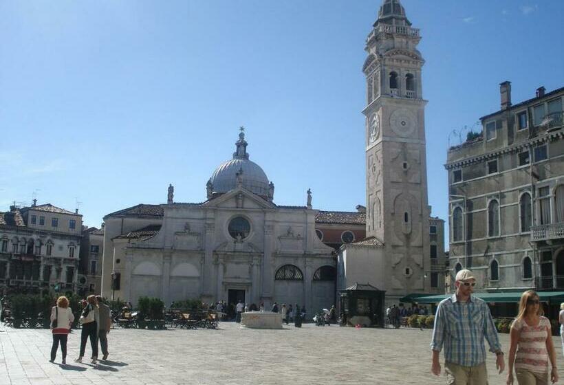 اتاق استاندارد یک تخته با سرویس بهداشتی مشترک, B&b Arabesque