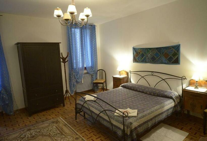 اتاق استاندارد چهارنفره با سرویس بهداشتی مشترک, B&b Arabesque