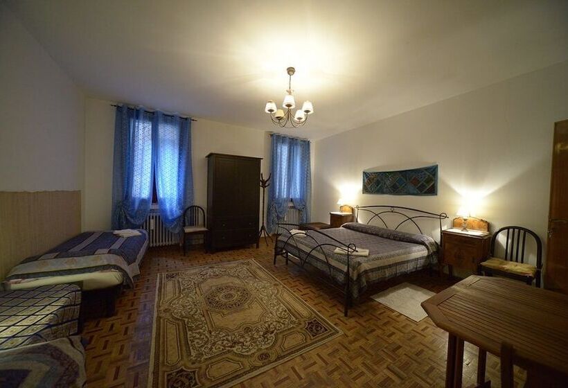 اتاق استاندارد چهارنفره با سرویس بهداشتی مشترک, B&b Arabesque