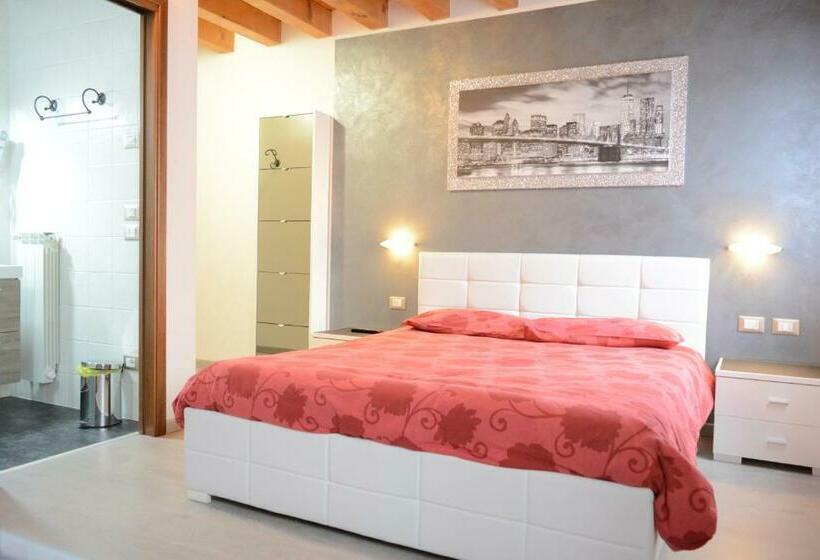 Camera Standard, B&b Casa Taty