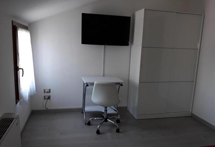 غرفة قياسية, B&b Casa Taty