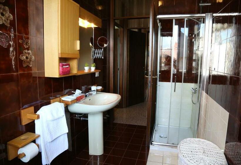 标准间带阳台, B&b Da Lu