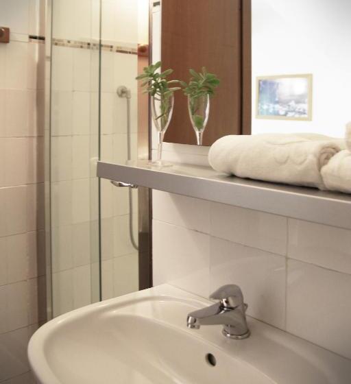 اتاق سه نفره سوپریور با چشم‌انداز دریا, Da Baranin B&b And Apartment