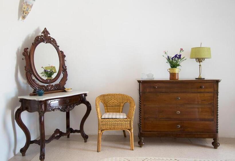 غرفة قياسية, Masseria Serralta