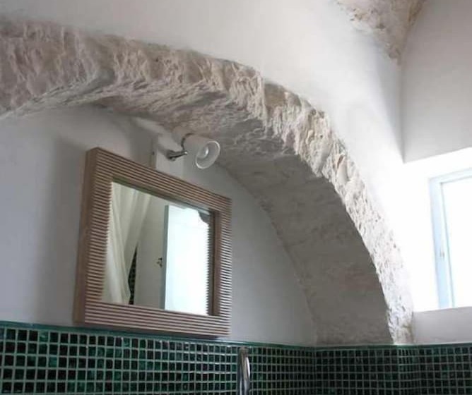 غرفة قياسية, Masseria Serralta