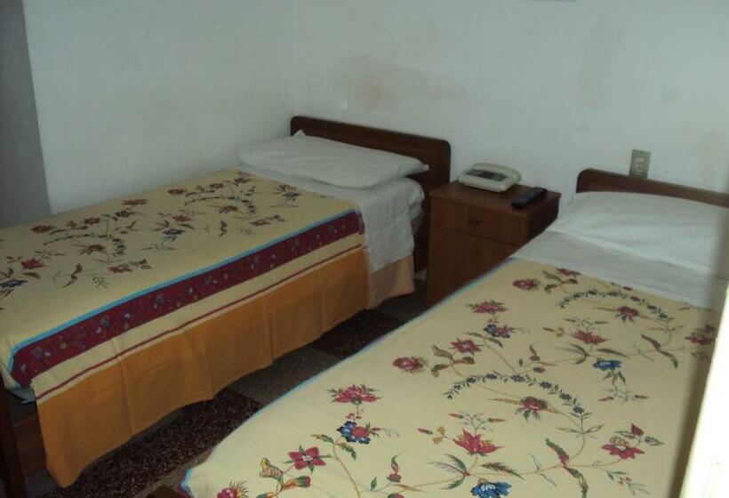 스탠다드 룸, Mirage