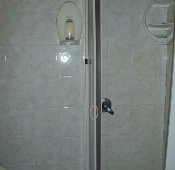 스탠다드 트리플 룸, Mirage