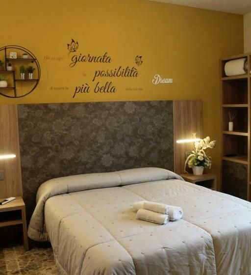 غرفة قياسية, Villa Elisa