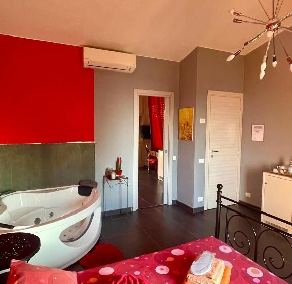 اتاق استاندارد با وان آب گرم, Villa Gaia   Luxury Villa, Pool & Wellness Rooms