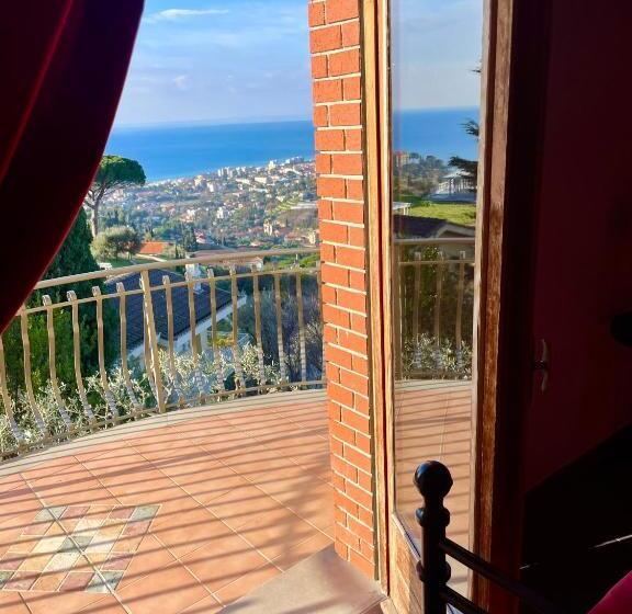 اتاق استاندارد با وان آب گرم, Villa Gaia   Luxury Villa, Pool & Wellness Rooms