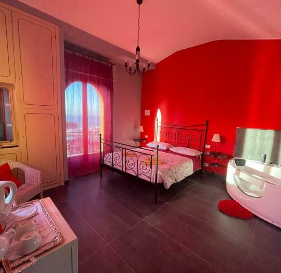 اتاق استاندارد با وان آب گرم, Villa Gaia   Luxury Villa, Pool & Wellness Rooms