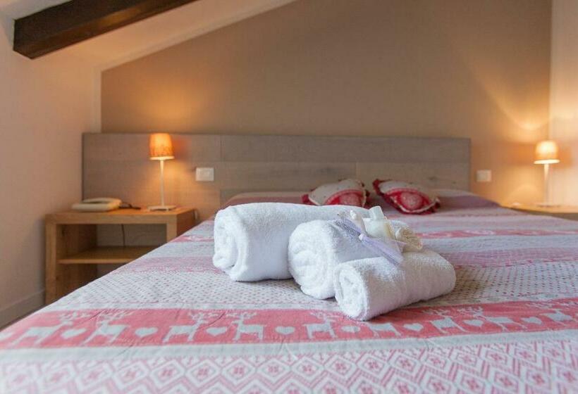 Номер Стандарт Трехместный, Grand Hotel Gortani