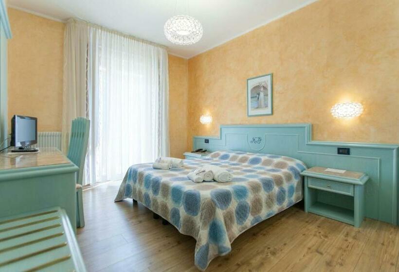 Номер Стандарт с доступом в Спа, Grand Hotel Gortani