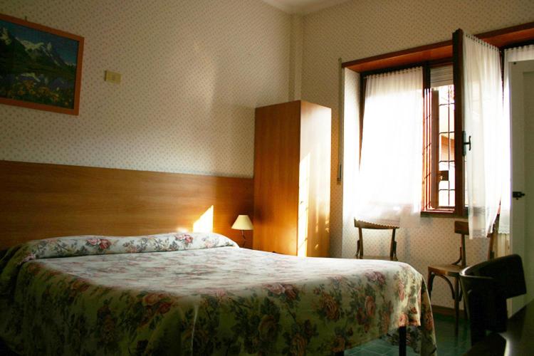 标准间, Albergo Anna