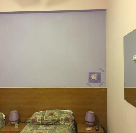 标准间, Albergo Anna