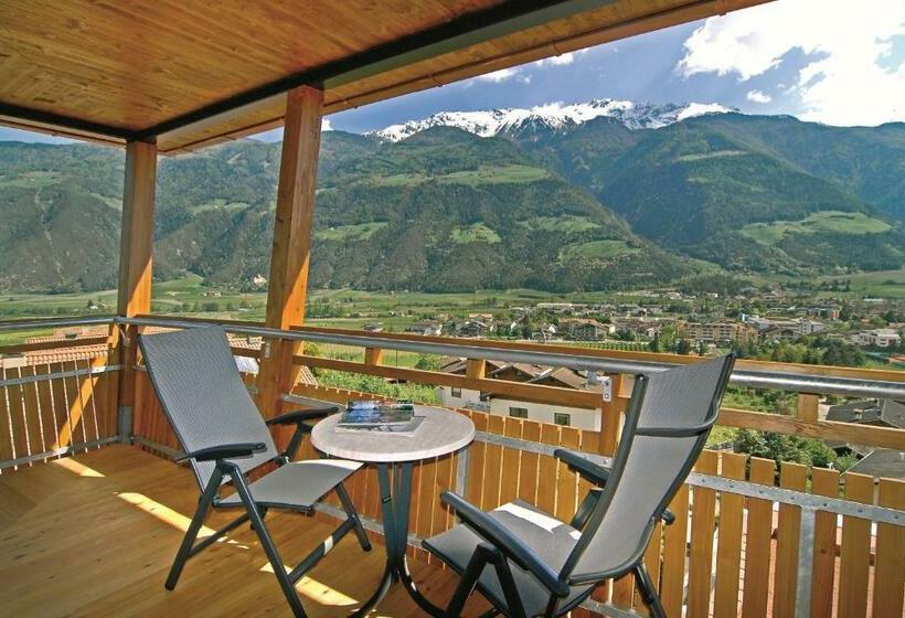 Номер Superior с Балконом, Belvedere   Adults Only   14 Plus