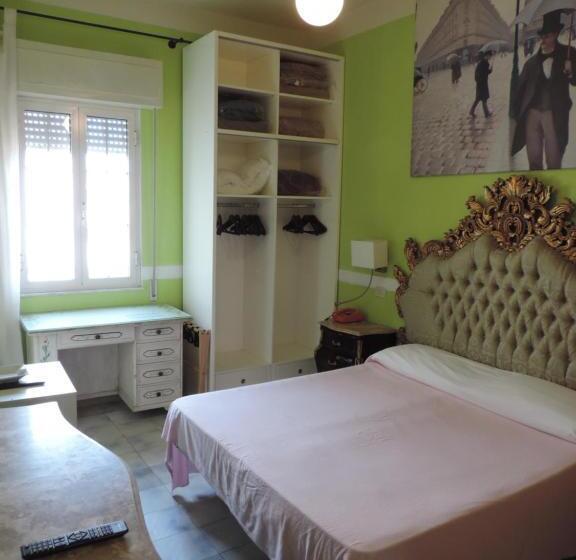 패밀리 룸, Biagiotti