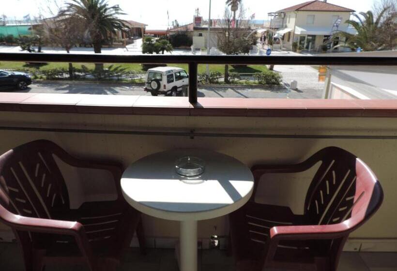 스탠다드 발코니 룸 바다 전망, Biagiotti