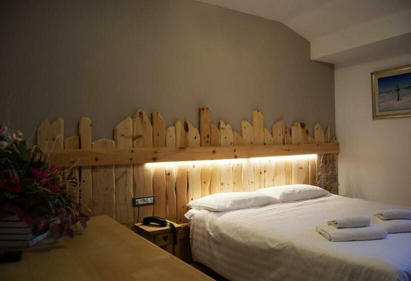 חדר סטנדרט, Cova