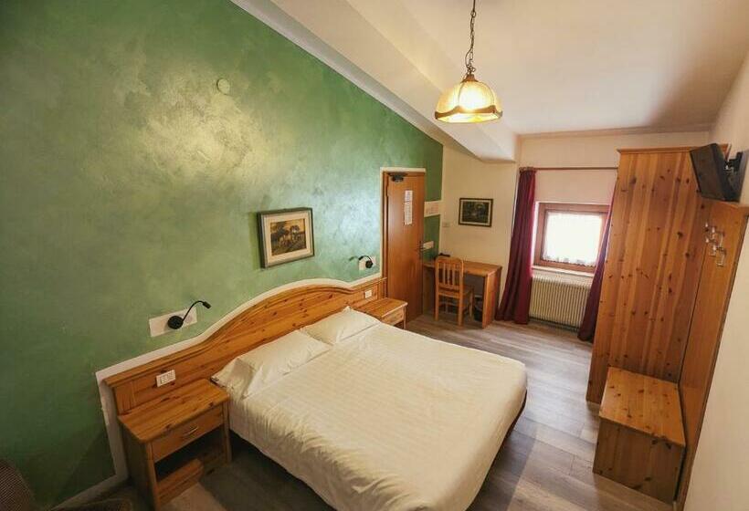 חדר סטנדרט, Cova