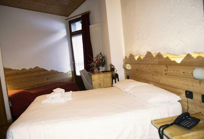 חדר סופריור, Cova