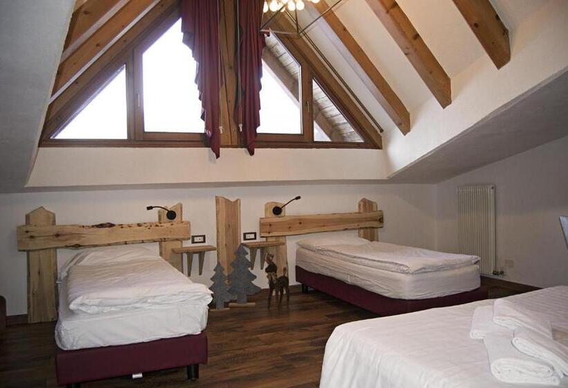 חדר סטנדרט לארבעה, Cova