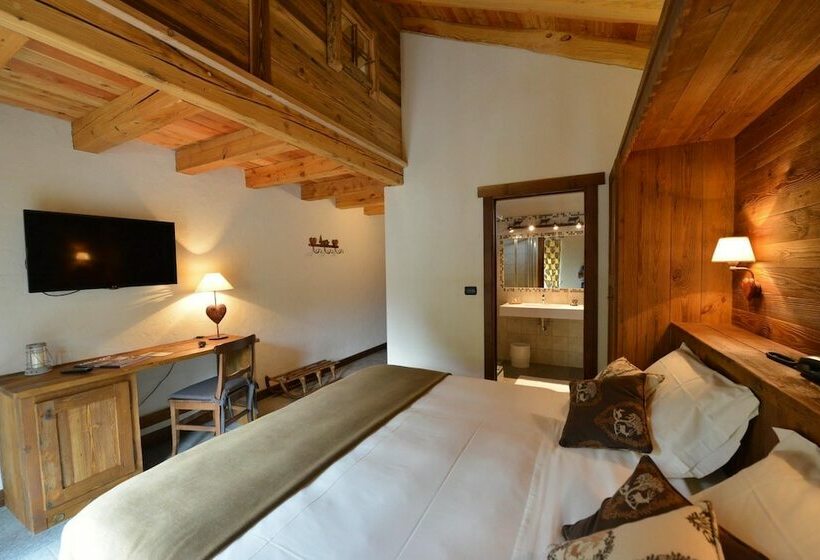 غرفة قياسية, De La Tor