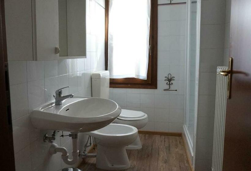 Номер Стандарт, Gabriella