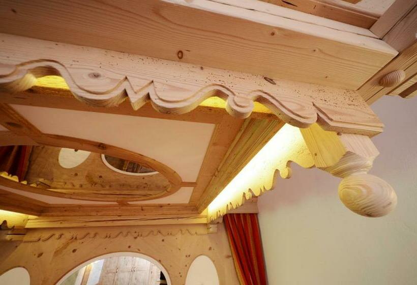 デラックスルーム, La Soldanella