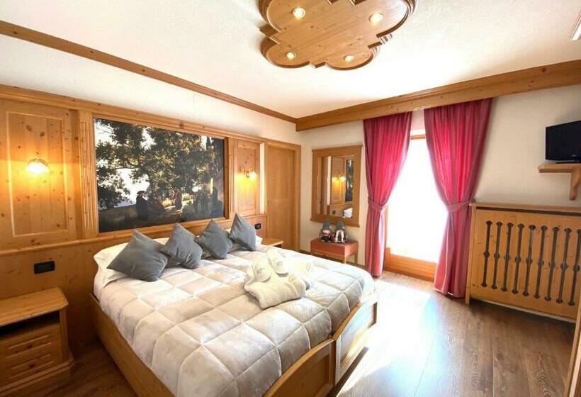 غرفة قياسية ثلاثية, Laurino