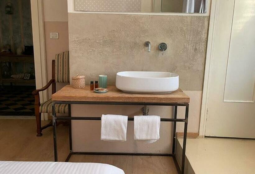 חדר סטנדרט, Locanda Garzelli