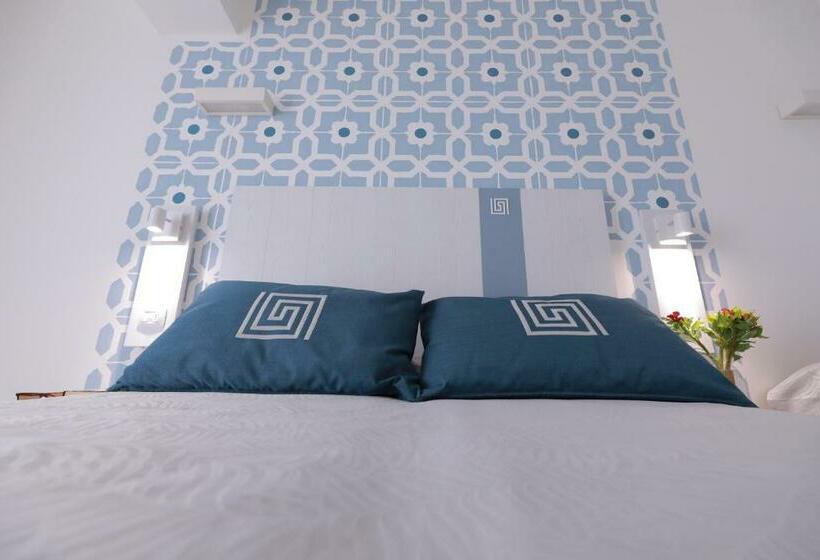 חדר סטנדרט, Magna Grecia