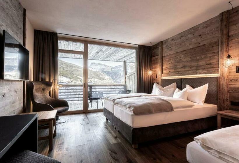 Номер Deluxe, Niblea Dolomites