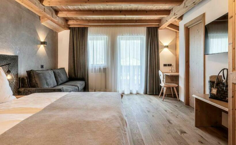 Номер Superior, Niblea Dolomites