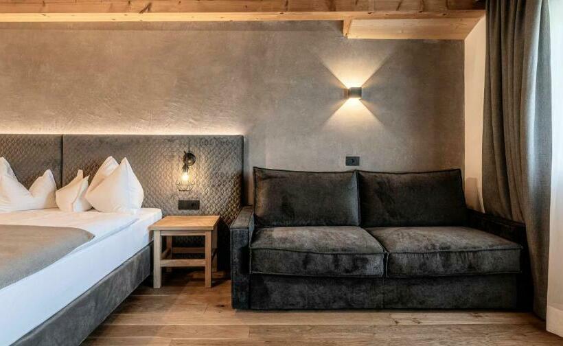 Номер Superior, Niblea Dolomites