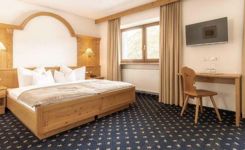 Номер Стандарт, Niblea Dolomites